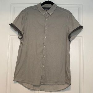 Men’s Lg Kenneth Cole short sleeve button down